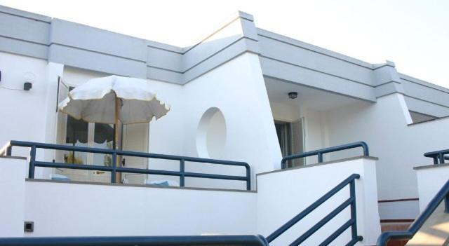 Guest House - La Sirena Salentina Patu Exterior photo